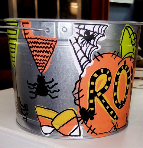 Painted Halloween Buckets, Painted Buckets, Bucket Ideas, Galvanized Buckets, Halloween Buckets, Buckets, Painting Projects, Paint, Money