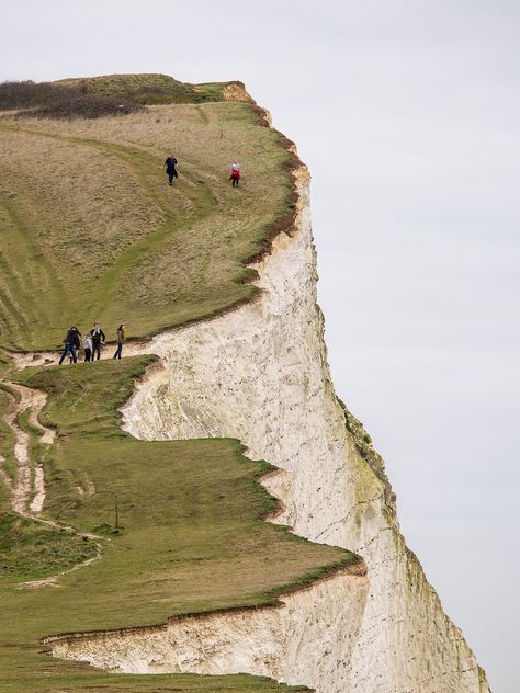 White Cliffs, Moodboard Ideas, East Sussex, Pretty Places, Oh The Places Youll Go, Travel Dreams, Wonders Of The World, The Great Outdoors, Places To See