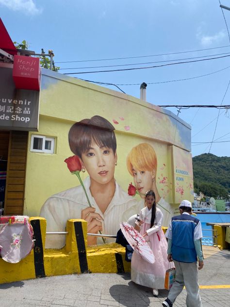 BTS jungkook Jimin’s mural Busan Busan Gamcheon Culture Village, Gamcheon Village, Gamcheon Culture Village, Korea Photo, Busan South Korea, Visual Board, Art District, Big Love, South Korean