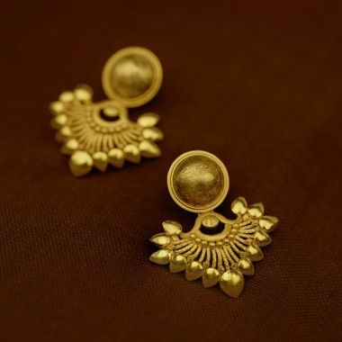 The Ujwala Gold Earrings Golden Earrings Indian, Dailyware Earrings Gold, Gold Earrings For Wedding, Gold Earrings With Price, Earrings With Price, Latest Earrings Design, Diamond Earrings Online, Gold Earrings For Kids, Small Earrings Gold