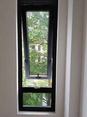 Stairs Window Ideas Modern, Home Ventilation Ideas, Aluminum Windows Design Home, Modern House Window Design, Glass Window Design Modern, Wooden Window Frame Designs, House Ventilation Design, Bathroom Ventilation Window Design, Latest Window Designs