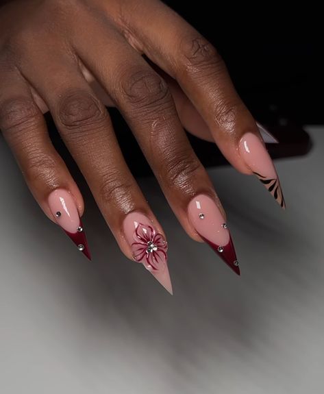 Tapered Square Nails, Grunge Nails, Colored Acrylic Nails, Ombre Nail Designs, Acrylic Nails Coffin Pink, Nails Only, Unique Acrylic Nails, Acrylic Nails Coffin Short, Square Acrylic Nails