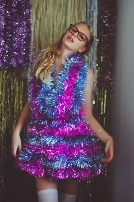 56 Best Anything But Clothes Ideas For Your Next ABC Party 45 Tinsel Outfit, Anything But Clothes Party, Tinsel Dress, Anything But Clothes, Junk Kouture, Abc Party, Recycled Clothes, Teen Witch, Different Materials