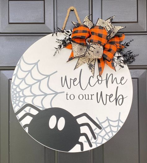 Welcome To Our Web Sign, Halloween Wooden Wreath, Rectangle Door Signs, Halloween Door Rounds, Diy Halloween Door Sign, Halloween Hanging Decor, Halloween Circle Signs, Halloween Door Hangers Wooden, Diy Halloween Door Hanger