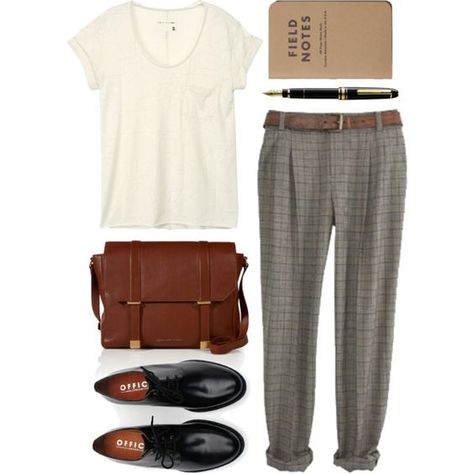 Camisa branca + calça vô alfaiataria dobrada + oxford Black Oxford Shoes, Style Désinvolte Chic, Style Casual Chic, Mode Casual, Look Vintage, Inspiration Mode, Looks Style, Mode Inspiration, Office Fashion