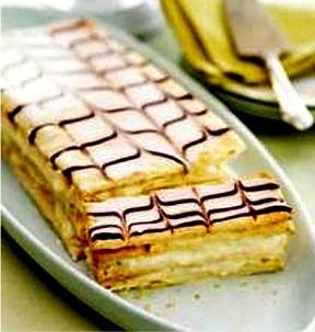 Chocolate Ganache Napoleons | CraftyBaking | Formerly Baking911 Napoleon Dessert, Napoleons Recipe, Dinner Party Desserts, British Desserts, Dessert Party, French Desserts, Köstliche Desserts, Instant Pudding, French Pastries