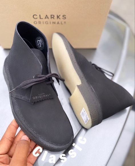 Desert Clarks, Clarks Shoes Mens, Gents Shoes, Boots Outfit Men, Mens Fashion Business Casual, Classy Shoes, Ankle Boots Men, Best Shoes For Men, Casual Leather Shoes