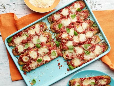 Sheet Pan Zucchini, Pan Zucchini, Baked Zucchini Parmesan, Best Zucchini Recipes, Zucchini Parmesan, Parmesan Zucchini, Sheet Pan Dinners, Sheet Pan Recipes, Zucchini Recipes