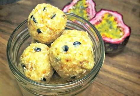 Fresh And Healthy Passionfruit Bliss Balls Banana Balls, Healthy Mummy Recipes, Protein Balls Healthy, Mummy Recipes, Passionfruit Recipes, Ball Recipes, Healthy Mummy, Bliss Balls, Healthy Bites