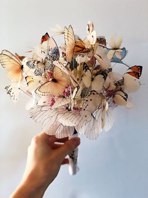 What's new in alternative wedding bouquets? 34 ideas that go beyond the flower | Offbeat Bride