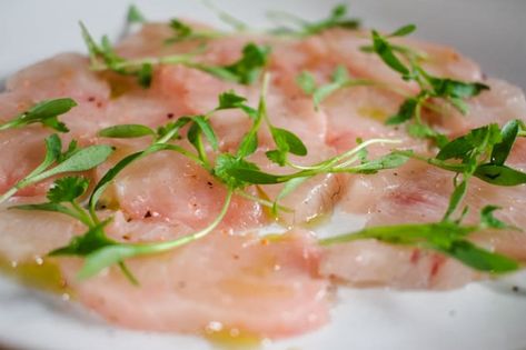 Hamachi Recipe, Fish Preparation, Raw Fish Recipes, Keto Cleanse, Hamachi Crudo, Vegan Cucumber, Fish Cocktail, Quick Kimchi, Cucumber Kimchi