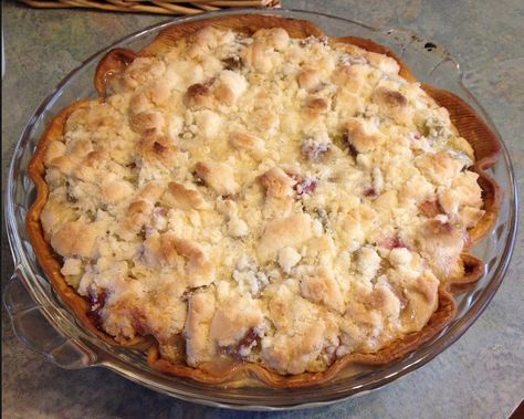 Rhubarb Custard Pie With Streusel Crumb Topping Rhubarb Custard Pie, Crumb Topping Recipe, Rhubarb Custard Pies, Rhubarb Custard, Rhubarb Desserts, Rhubarb Pie, Rhubarb And Custard, Custard Pie, Rhubarb Recipes