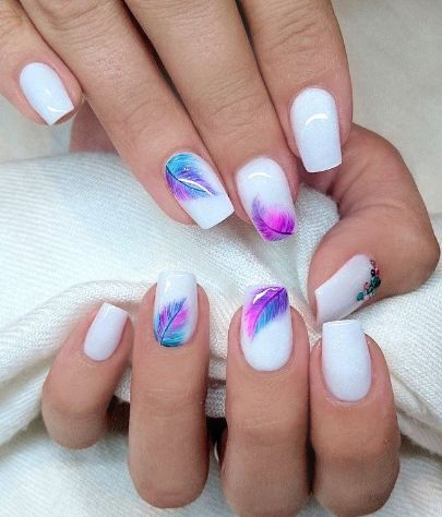 Plumas hermosas en tus uñas Feather Nails, Pedicure Designs, Makijaż Smokey Eye, Super Nails, Ideas Nails, Trendy Nail Art, Trendy Nail Design, Short Nail Designs, Beautiful Nail Designs