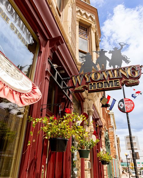 Get your shopping on 🛍️  Next time you find yourself in Cheyenne, Wyoming, we know exactly where you should shop: Wyoming Home. This cozy shop is the perfect place to find Western decor, gifts and furniture. Wyoming Aesthetic, Las Vegas View, Vision Board Book, America Trip, Cody Wyoming, Western Books, Cheyenne Wyoming, Wyoming Travel, Beautiful Places To Live