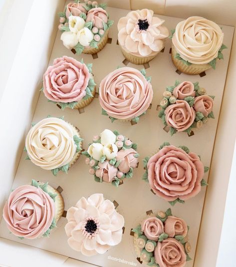 29+ * Must-See* Baby In Bloom Baby Shower Ideas Girl Baby In Bloom Shower Ideas, Baby In Bloom Desert Table, Baby Girl In Bloom Shower Ideas, Dessert Bar Baby Shower Ideas, Baby In Bloom Wildflower Shower Ideas, Baby Shower Ideas Flowers, Peony Baby Shower Ideas, Baby In Bloom Fall Shower Ideas, Baby In Bloom Cupcake Ideas