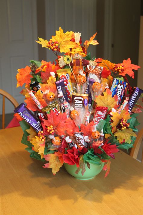 Candy bouquet - autumn Fall Candy Bouquets, Thanksgiving Candy Bouquet, Candy Poster Board, Candy Boquets, Birthday Baskets, Candy Bar Bouquet, Halloween Boxes, Candy Baskets, Candy Centerpiece