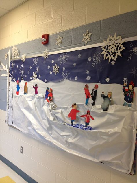 Winter bulletin boards using class pictures Teacher Door Decorations, Juleverksted For Barn, Winter Bulletin Board, Christmas Bulletin Boards, Winter Bulletin, Winter Unit, Winter Bulletin Boards, Christmas Bulletin Board, Teacher Door