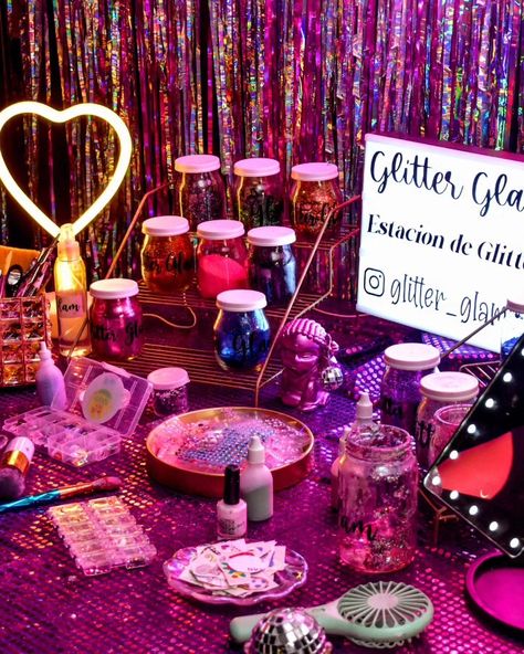 Glitter Station, Twilight Party, Glitter Bar, Sweet Sixteen Birthday Party Ideas, Sweet Sixteen Birthday, All Pink, Glitter Party, Party Bars, Birthday Party 21