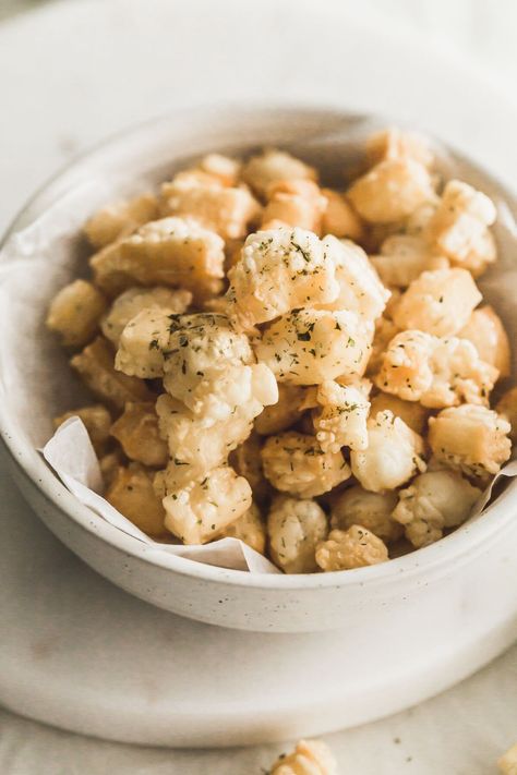 Crispy Crunchy Mochi Bites (Fried Kirimochi) | Sift & Simmer Rice Nuggets, Matcha Brownies, Mochi Recipe, Rice Snacks, Rice Crackers, Nuggets Recipe, Puffed Rice, White Bowl, Food Words