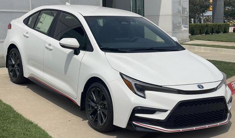 Toyota Corolla Hybrid SE Infrared Special Edition Toyota Corolla Hybrid, Sick Cars, Exotic Sports Cars, Toyota Corolla, Sports Cars, Toyota, Vision Board, Cars, Sports