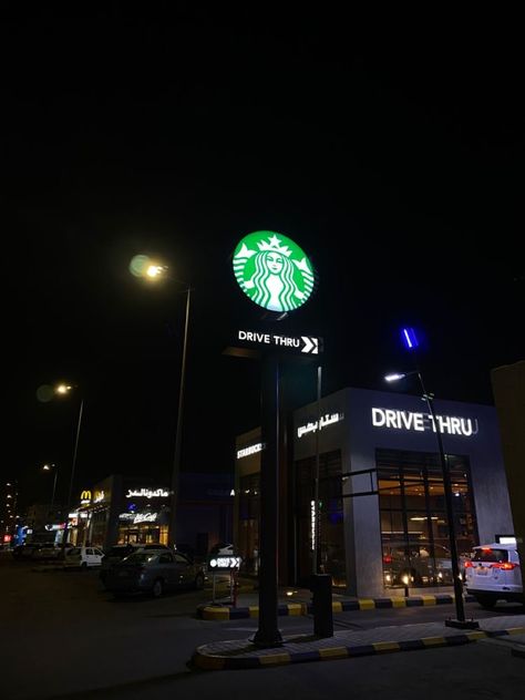 Starbucks Drive Thru, Starbucks Wallpaper, Coffee Shop Aesthetic, Shop Aesthetic, Inspirational Books To Read, Driving Photography, Drive Thru, Aesthetic Ideas, Snap Quotes