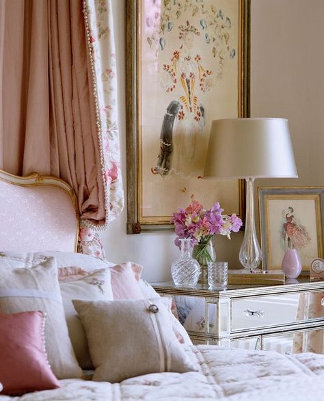 The Polohouse: Dreamy Bedrooms: uncredited Girly Decor, Feminine Bedroom, Bedroom Interior Design Luxury, Pink Bedrooms, Shabby Chic Bedroom, Inspire Me Home Decor, Dreamy Bedrooms, Chic Bedroom, Decoration Inspiration