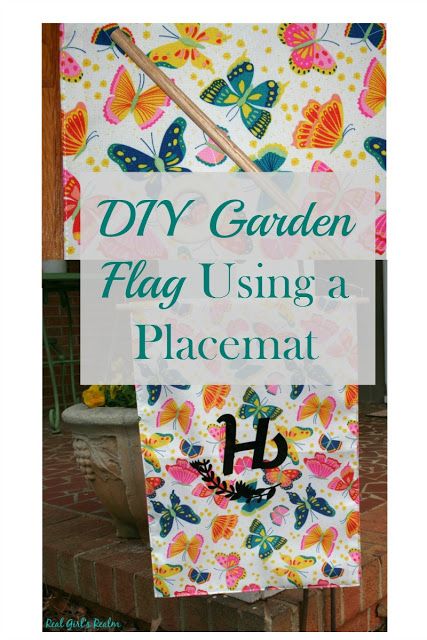 Yard Flags Diy, Diy Garden Flag, Garden Flag Diy, Garden Flags Ideas, Diy Flag, Flag Diy, Burlap Garden Flags, Diy Monogram, Dollar Store Halloween