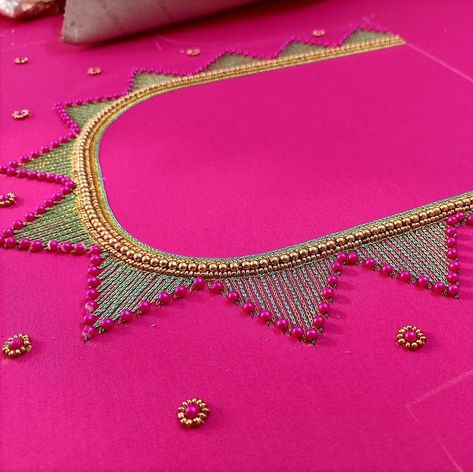 1000 Range Aari Work Blouse, Basic Aari Work Blouse Design, 1000 Rs Aari Work Design, Wrk Blouses, Aari Motif, Blue Blouse Designs, Mirror Work Blouse Design, Latest Bridal Blouse Designs, Hand Work Design