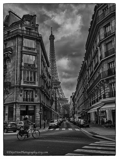 Eiffel Tower Black and White  Paris Fine Art Photograph A classic view of the Eiffel Tower in elegant black and white.  Orientation:  Portrait The photo comes unmatted and unframed. >>Printed by a professional lab on archival paper and inks. >>Ships via USPS or Fed Ex. >>Packaged in a flat photo mailer. Visit us at https://www.etsy.com/shop/DejaViewPhotography for more Paris pictures. ©All Rights Reserved. France Black And White Aesthetic, Paris Black And White Photography, Paris In Black And White, Black White Photos Art Photography, Black And White Aesthetic Wall Art, Black And White Paris Wallpaper, Paris Aesthetic Black And White, Paris Black And White Aesthetic, Vintage Black And White Photography