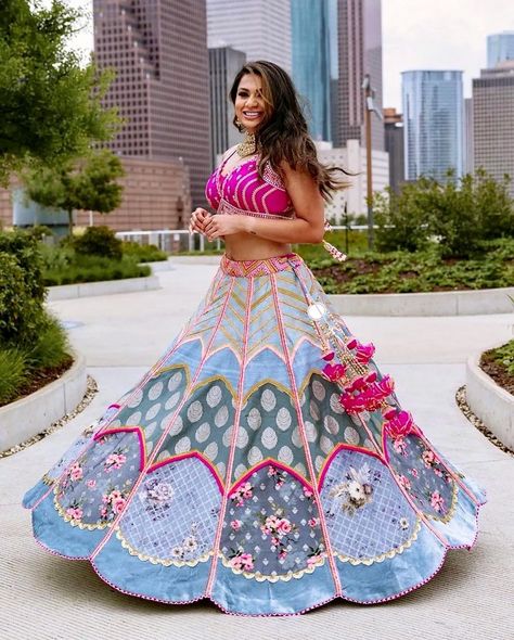 Ghagra Designs Latest, Lehenga Look, Choli Design, Best Indian Wedding Dresses, Haldi Outfits, Latest Bridal Lehenga, Trendy Outfits Indian, Mehendi Outfits, Wedding Lehenga Designs