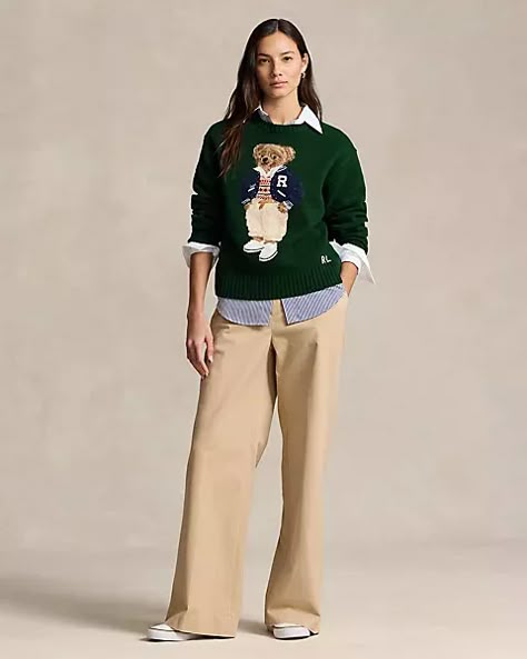 Ralph Lauren Outfits Women, Ralph Lauren Sweater Outfit, Polo Ralph Lauren Aesthetic, Polo Ralph Lauren Outfits, Polo Bear Ralph Lauren, Crewneck Outfit, Polo Shirt Outfits, Polo Outfit, Bear Sweater