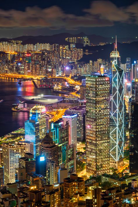 Hong Kong Skyline from the peak Hong Kong City Aesthetic, Hong Kong Cityscape, Hong Kong China, The Peak Hong Kong, Hong Kong At Night, Hong Kong Night Aesthetic, Hong Kong Night View, Hong Kong Wallpaper, Hongkong Skyline