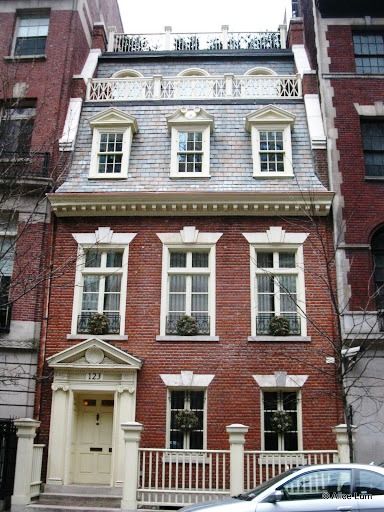 123 East 73rd Street NYC by architects Robertson & Potter c1905 Nyc Townhouse, Townhouse Exterior, Georgian Townhouse, The Upper East Side, Georgian Architecture, Townhouse Designs, New York Life, Classic Architecture, Row House