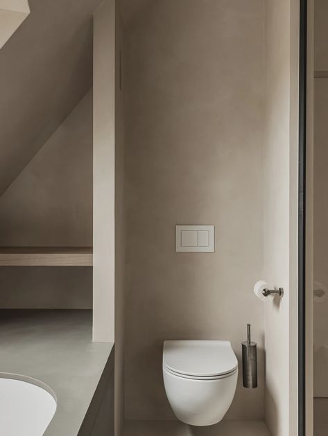 Koksijde | Laura Calleeuw Interior Design | Roeselare Big Baths, Toilet Room, Water Closet, Apartment Inspiration, Leeds, Bathroom Interior Design, House Rooms, Bathroom Interior, Home Deco