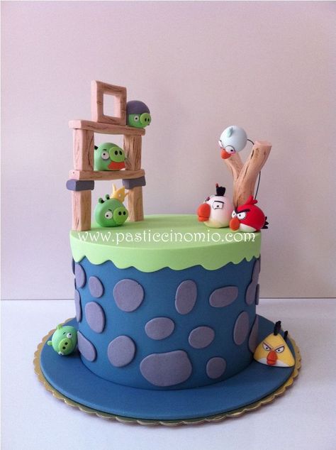 Angry Birds Cake — Children's Birthday Cakes Angry Birds Birthday Cake, Angry Bird Cake, Angry Birds Cupcakes, Bird Birthday Parties, Birds Cake, Angry Birds Cake, Angry Birds Party, Bird Party, Bird Cakes