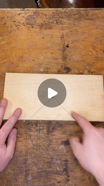 Woodworking Tips And Tricks, Construction Hacks, Diy Tools Woodworking, Brilliant Ideas Diy, Mark Schultz, Japanese Woodworking Tools, Diy Tools Homemade, Trim Carpentry, Diy Handyman