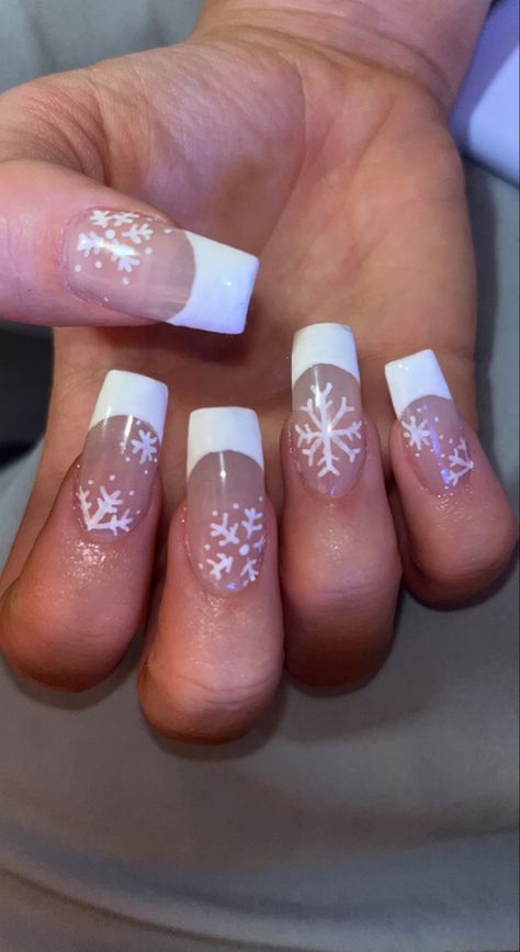 White snow French tip Christmas winter holiday Winter Nail Ideas Simple Blue, White Nails With Blue Snowflake, Light Blue French Tip Nails With Snowflakes, Squoval Winter Nails, Sparkly Snowflake Nails, French Nails With Snowflake, White French Tip With Snowflake On Ring Finger, Snowflake Toenails, Winter Nail Art Designs Snowflakes White Glitter