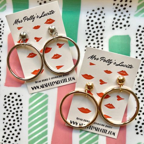 50s dangle drop Hoop Earrings,Marilyn Monroe earrings style,Rockabilly Mid Century Modern 50s 60s inspired by Mrs Polly's Lucite Marilyn Monroe And Audrey Hepburn, 1960s Inspired, 50s Rockabilly, Old Hollywood Style, Drop Hoop Earrings, Dangle Hoop Earrings, Hollywood Legends, Hollywood Fashion, True Vintage