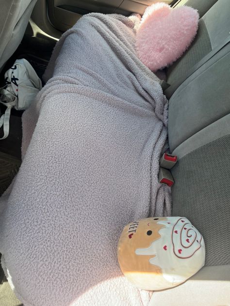 #pink #cozy #car #aesthetic #squishmallows #carinteriordecoration #cardecor #carinterior Cozy Car Aesthetic, Aesthetic Squishmallows, Cozy Car, Car Aesthetic, Cozy Aesthetic, My Car, Future Car, Car Front, Dream Car