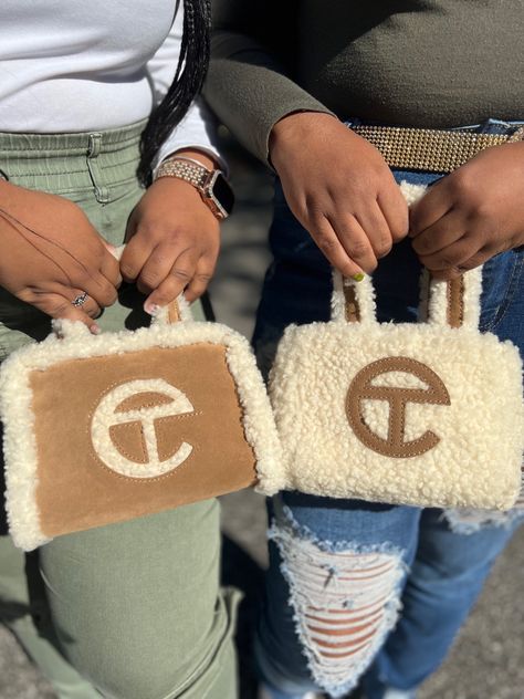 Ugg X Telfar Bag, Ugg Bag Outfit, Ugg Telfar Bag, Ugg Telfar, Telfar Ugg, Telfar X Ugg, Telfar Shopping Bag, Ugg Bag, Telfar Bag