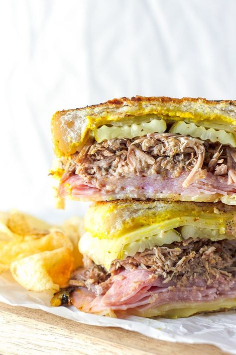 Slow Cooker Cuban Sandwich Bar Lunch Special Ideas, Pulled Pork Toppings, Cuban Pulled Pork, Sandwich Cubano, Cuban Sandwich Recipe, Cuban Pork, Roast Beef Sandwich, Subway Sandwich, Reuben Sandwich