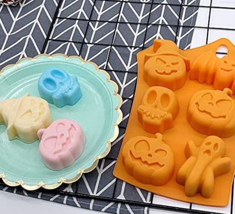 Link in bio Weird Items, Pumpkin Baking, Halloween Gift Ideas, Halloween Gift Baskets, Chocolate Jelly, Lollipop Mould, Halloween Baskets, Cocoa Chocolate, Silicone Molds Baking