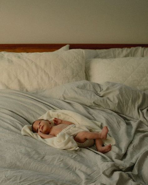 Indoor Newborn Session, Natural Newborn Photography At Home, Baby And Mom Pictures, Newborn Film Photography, Modern Newborn Photography, Documentary Newborn Photography, Newborn Nursery Photography, Baby Boy And Mom, At Home Newborn Pictures