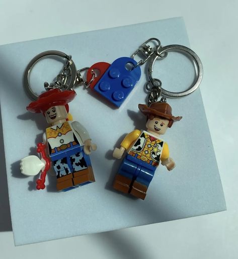 Matching Lego Keychain, Couple Keychain Ideas, Matching Keychains Couples, Lego Keychain, I Love Someone, Creative Gifts For Boyfriend, Matching Keychains, All The Small Things, Jewelry Accessories Ideas