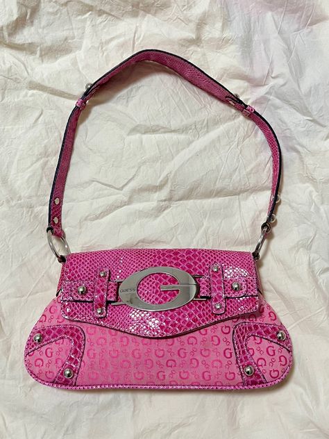 pink guess bag shoulder bag vintage Y2k Fashion Aesthetic, Y2k Bags, Guess Shoulder Bag, Shoulder Bag Pink, Guess Bag, Pink Y2k, 2000s Fashion Outfits, Guess Bags, Girly Accessories