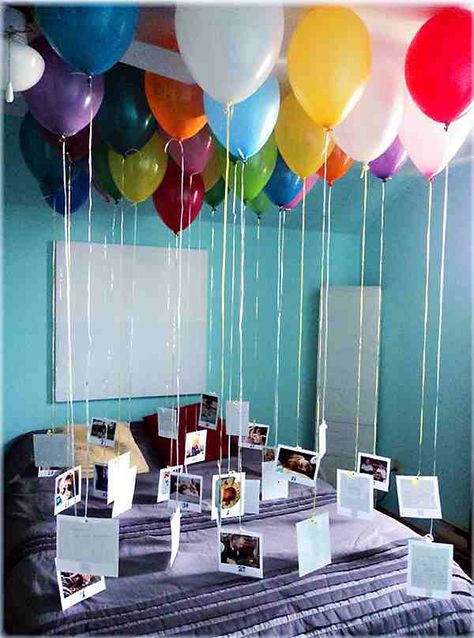 fill balloons with helium, attach a ribbon with a photo and a memory or reason why you love them on the back of the photo. Gather them all together (I used the bed for photo support) in any room in your house and wait for the birthday surprise.  175   33 Adult Birthday Party, 30th Birthday Gifts, Birthday Surprise, 30th Birthday, Party Planning, Party Time, Boyfriend Gifts, Cute Gifts, Diy Gifts