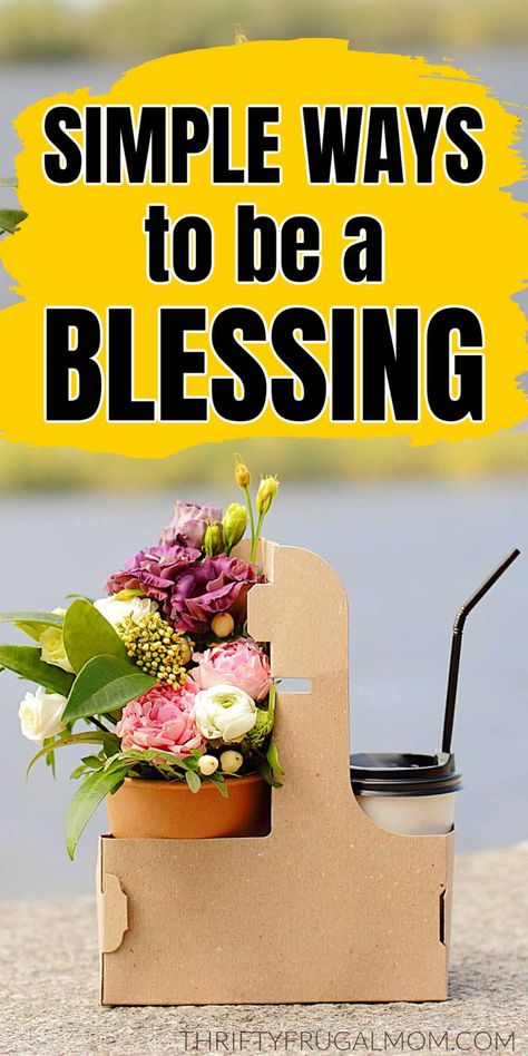 Be A Blessing To Others, Christian Hospitality, Emo Gifts, Ministry Gifts, Blessing Bags, Be A Blessing, Frugal Mom, Gifts Mom, Soup Kitchen