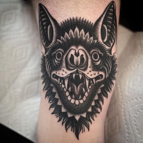 Bat Tattoo On Knee, Bat Knee Tattoo Traditional, Knee Ditch Tattoo Traditional, Bat Leg Tattoo, Bat Knee Tattoo, American Traditional Bat Tattoo, Knee Tats, Bat Tattoos, Filler Tattoos