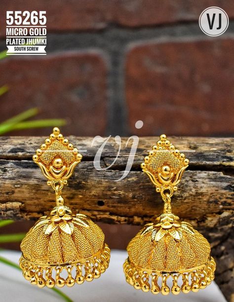 Jhumki Designs Gold, Jhumka Design, Unique Gold Jewelry Designs, Gold Jhumka, Gold Jhumka Earrings, Gold Jewels Design, Gold Bridal Necklace, Gold Jewellry, Bridal Jewellery Design