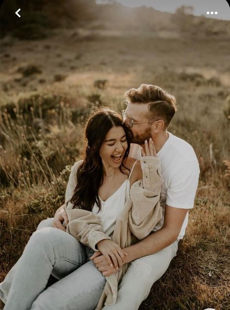 Womens Fall Engagement Outfits, Midsize Engagement Photos Outfits, Couples Overalls Photoshoot, White Shirts And Jeans Engagement Photos, Engagement Shoot Neutral Outfit, Couple Outfit Inspiration, Men’s Outfits For Engagement Photos, Engagement Boho Photoshoot, Neutral Outfit Couple Photoshoot